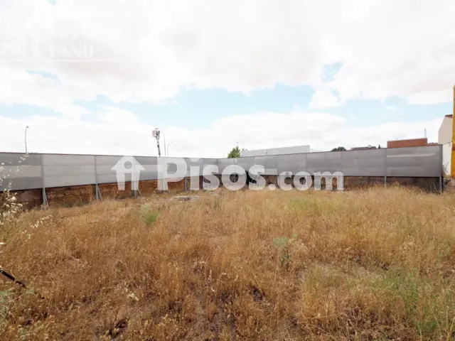 Terreno en venta en Avda. Antonio Huertas