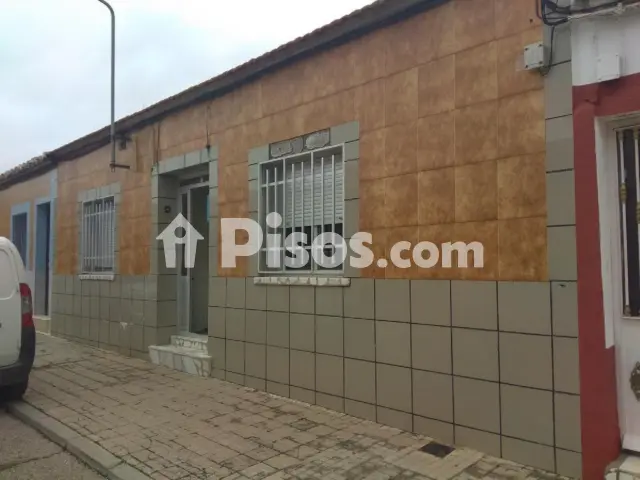 Casa en venta en Calle de Dulcinea, 7