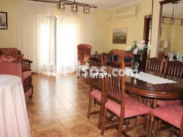 Piso en venta en Valdepeñas
