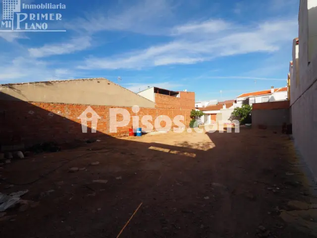 Terreno en venta en Avda. Juan Carlos I