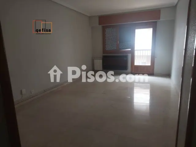 Piso en venta en Valdepeñas