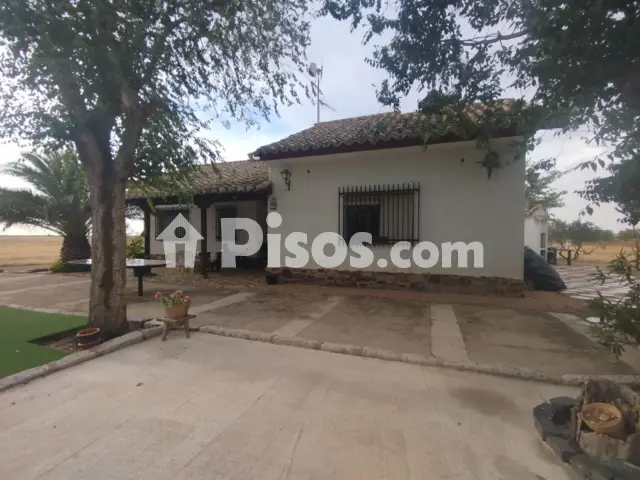 Chalet rústico en venta en Polígono 84 Parcela , Número 10