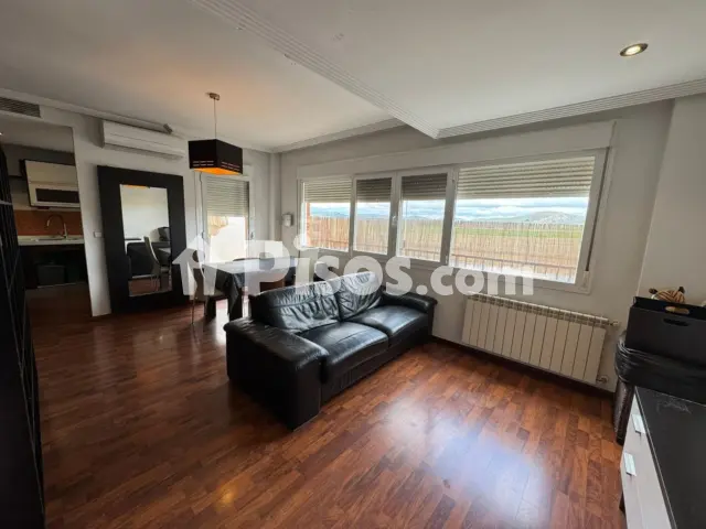 Casa adosada en venta en Castilla La Mancha
