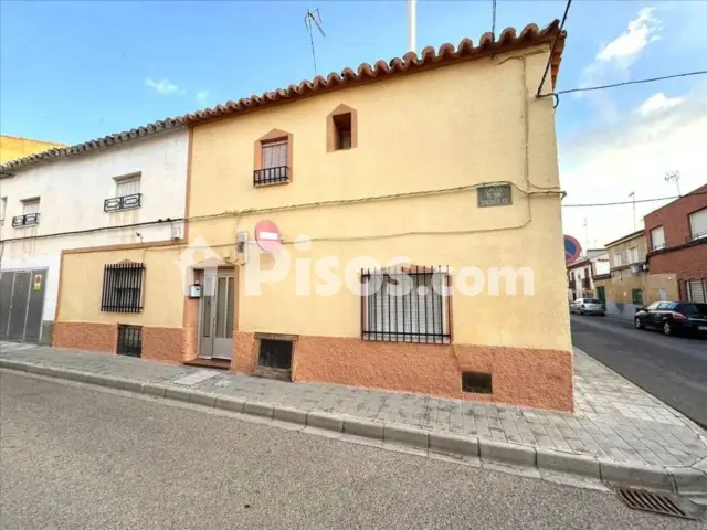 Chalet en venta en Manzanares