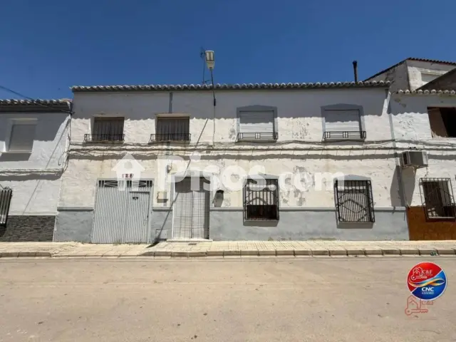 Casa en venta en Herencia