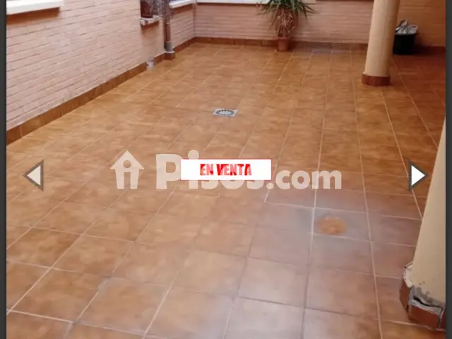 Piso en venta en Universidad