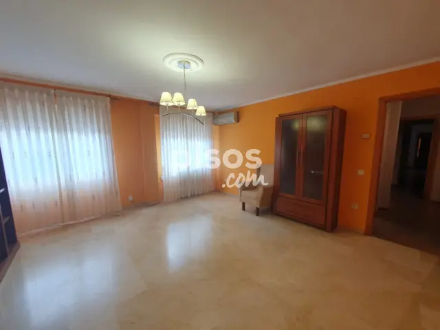 Piso en venta en Cañamares-Libertad