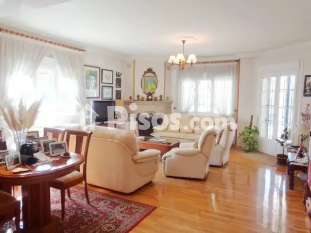 Chalet en venta en Valdepeñas